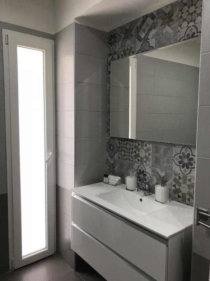 Chiaia Guest House Naples Exterior photo