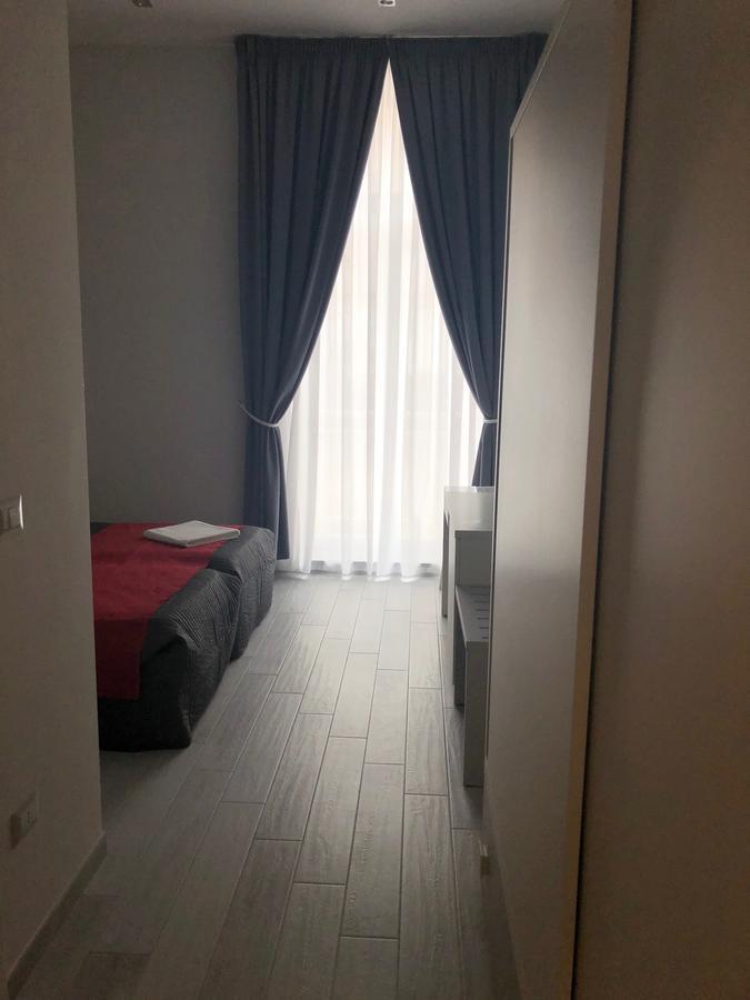 Chiaia Guest House Naples Exterior photo