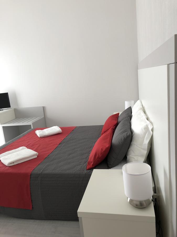 Chiaia Guest House Naples Exterior photo